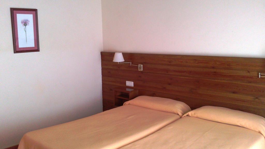 Hotel Pla Del Pi Prats I Sansor Δωμάτιο φωτογραφία